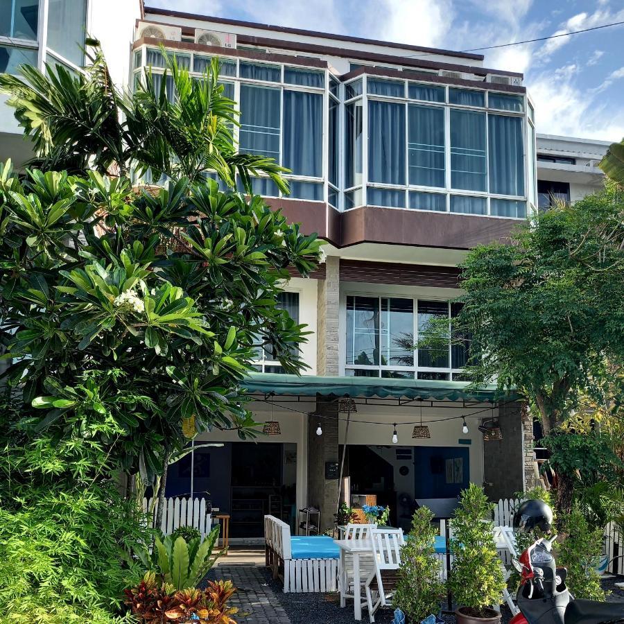 Baan Oui Guest House - Nai Harn Phuket Kültér fotó
