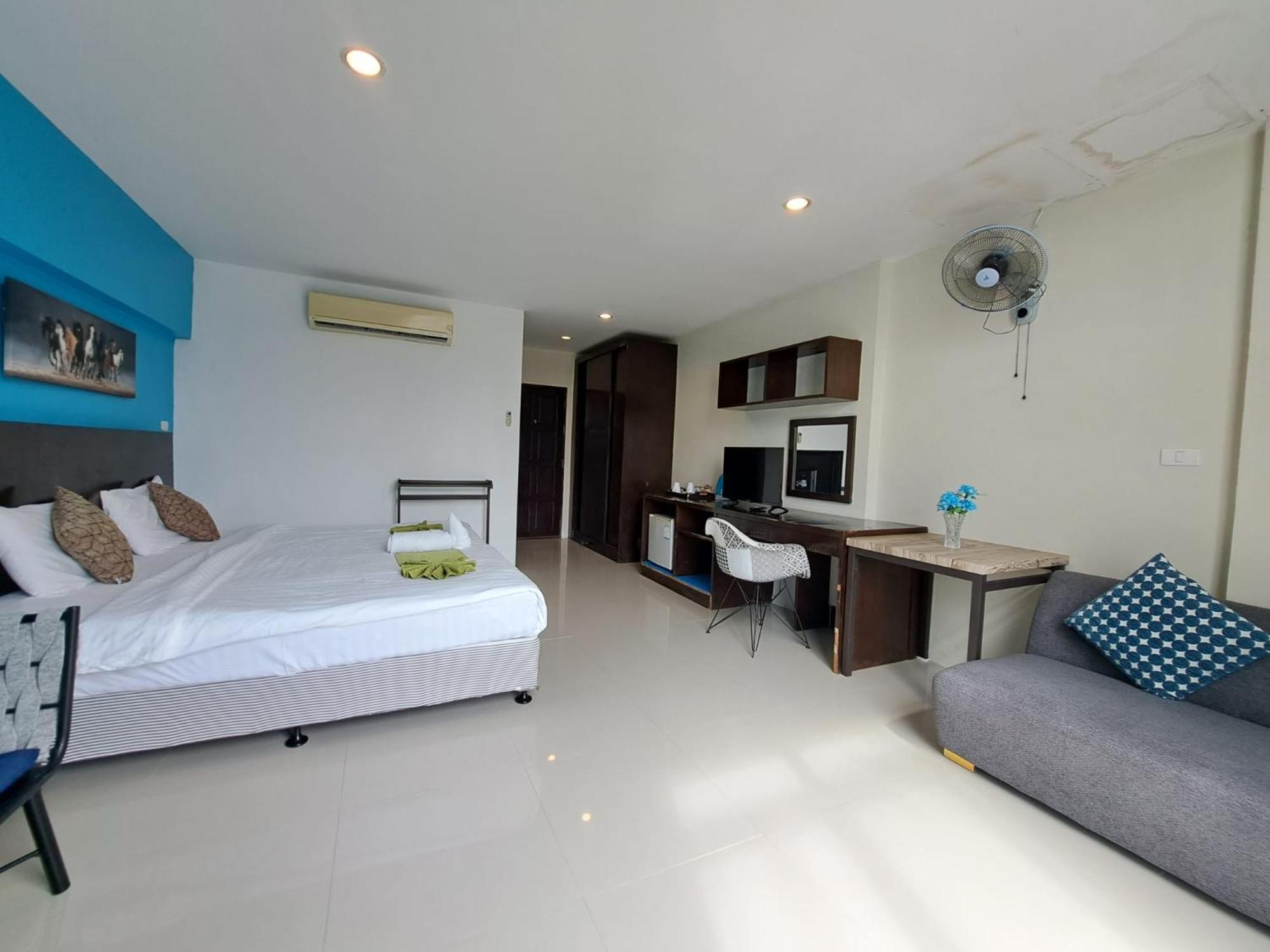 Baan Oui Guest House - Nai Harn Phuket Kültér fotó